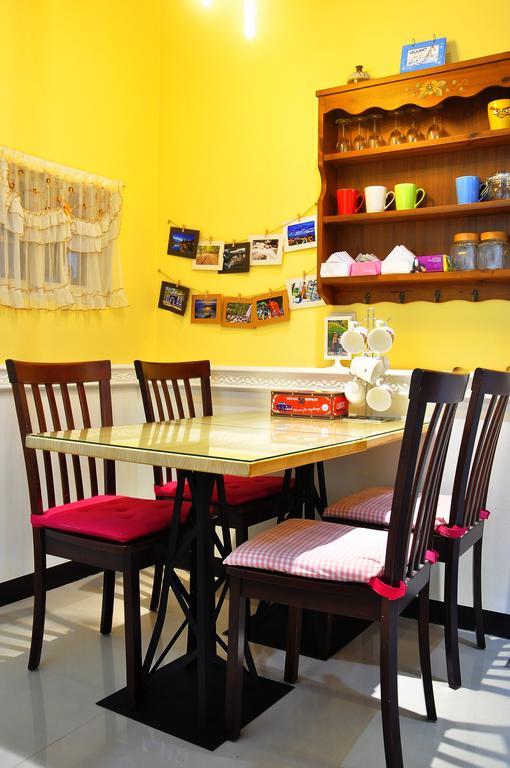 Happy Orange Homestay Yilan Bagian luar foto