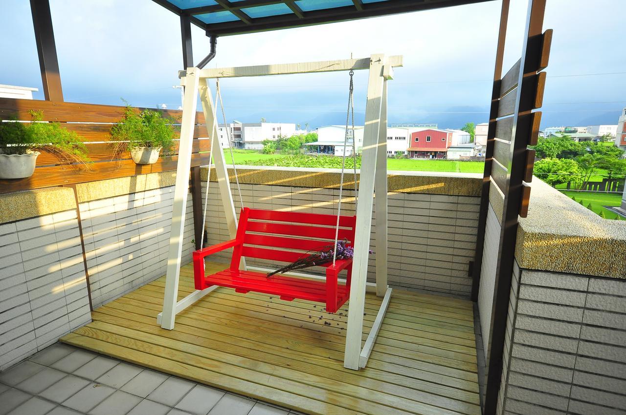Happy Orange Homestay Yilan Bagian luar foto